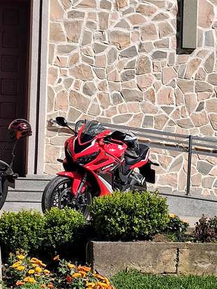 HONDA-CBR 650R ABS-2022