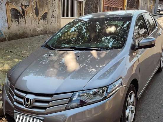 HONDA-CITY-1.5 LX 16V FLEX 4P AUTOMÁTICO HONDA-CITY-2011