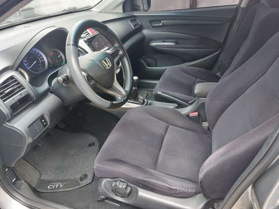 HONDA-CITY-2012