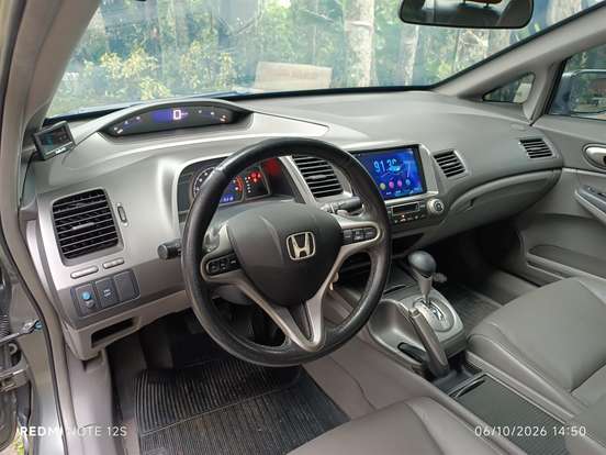 HONDA-CIVIC-2010