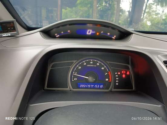 HONDA-CIVIC-2010