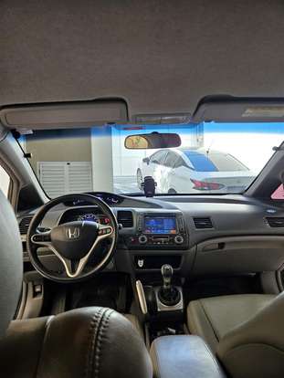 HONDA-CIVIC-2011