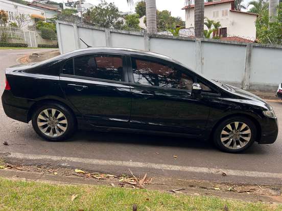 HONDA-CIVIC-2011