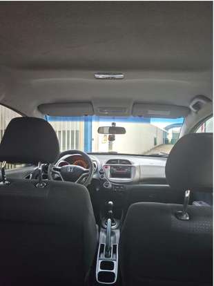 HONDA-FIT-2011