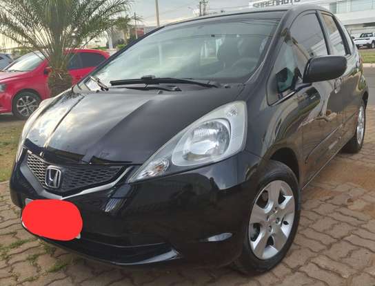 HONDA-FIT-2011