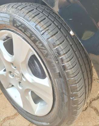 HONDA-FIT-2011
