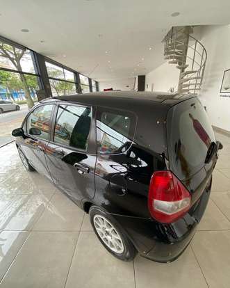 HONDA-FIT-2004