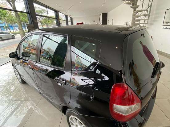 HONDA-FIT-1.4 LX 8V GASOLINA 4P MANUAL HONDA-FIT-2004