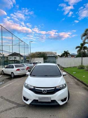 HONDA-FIT-2015