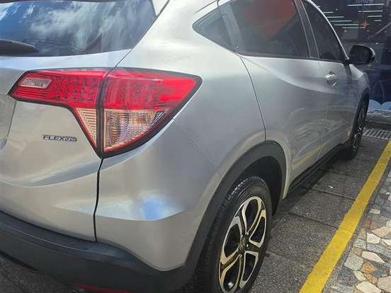 HONDA-HR-V-1.8 16V FLEX EX 4P AUTOMÁTICO HONDA-HR-V-2015