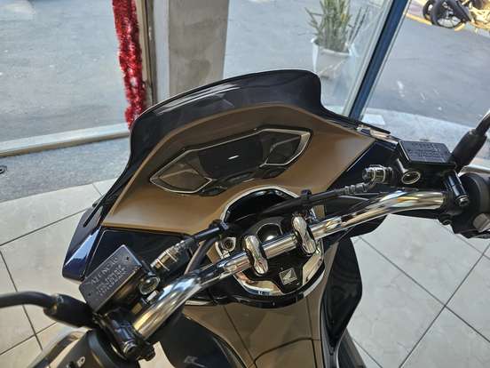 HONDA-PCX 160 DLX-2024