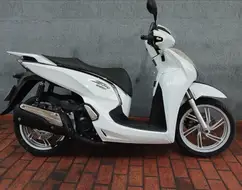 HONDA SH 300i HONDA SH 300i