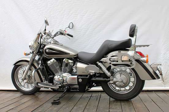HONDA-SHADOW 750-2009