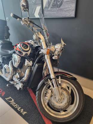 HONDA-VTX 1800C-2006