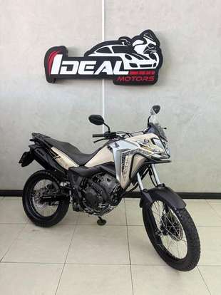 HONDA-XRE 300 SAHARA-2025