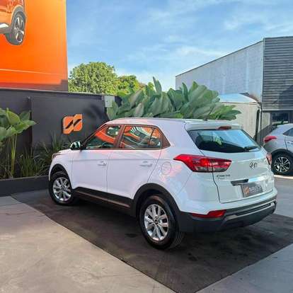 HYUNDAI-CRETA-2022