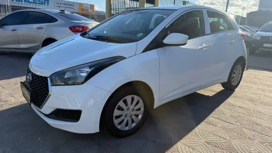 HYUNDAI HB20 1.0 COMFORT 12V FLEX 4P MANUAL