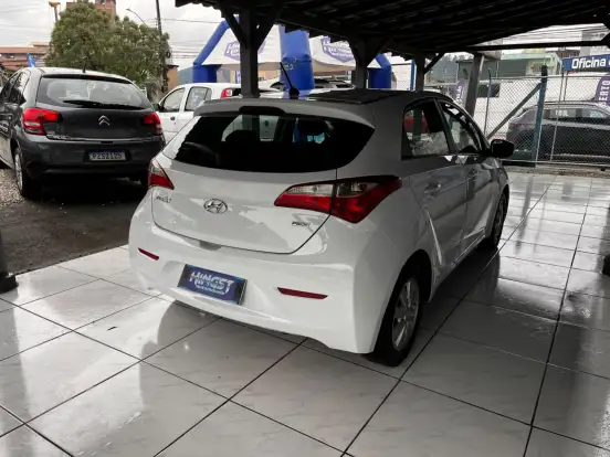 HYUNDAI-HB20-1.0 COMFORT STYLE 12V FLEX 4P MANUAL HYUNDAI-HB20-2013