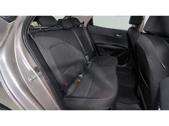 HYUNDAI-HB20-2022