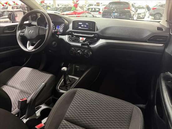 HYUNDAI-HB20-2022