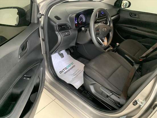 HYUNDAI-HB20-2022