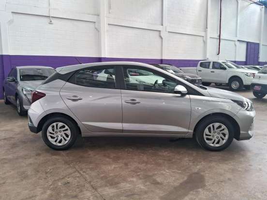 HYUNDAI-HB20-2024