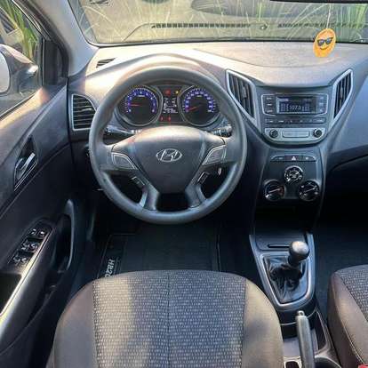 HYUNDAI-HB20-2018