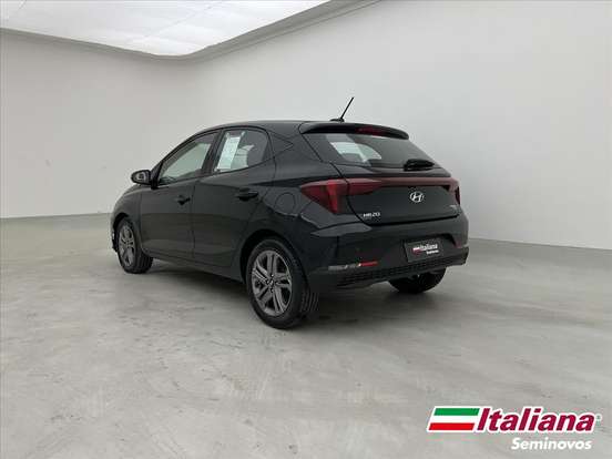 HYUNDAI-HB20-2024