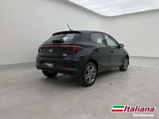 HYUNDAI-HB20-2024