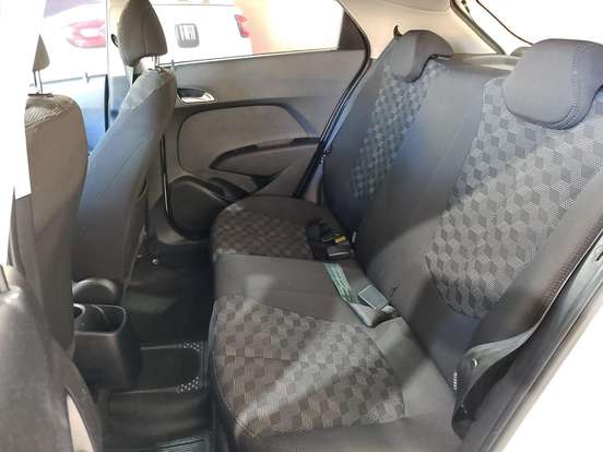 HYUNDAI-HB20-2017