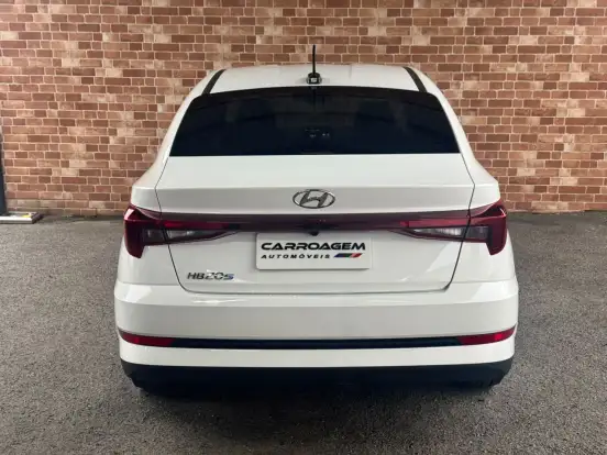 HYUNDAI-HB20S-2025