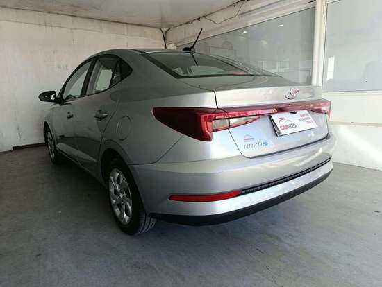 HYUNDAI-HB20S-2025