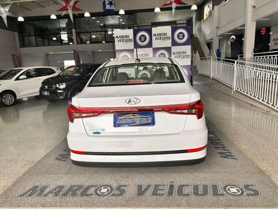 HYUNDAI-HB20S-1.0 12V FLEX COMFORT PLUS MANUAL HYUNDAI-HB20S-2024