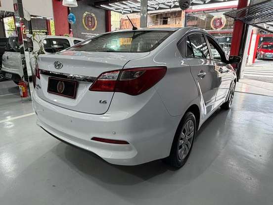 HYUNDAI-HB20S-2016