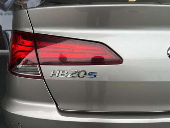 HYUNDAI-HB20S-2019