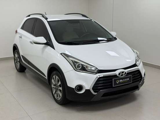 HYUNDAI-HB20X-2016