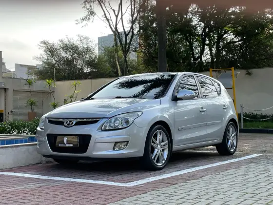 HYUNDAI I30 2.0 MPFI GLS 16V GASOLINA 4P AUTOMÁTICO