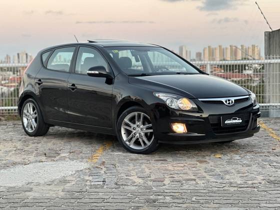 HYUNDAI I30 2.0 MPI 16V GASOLINA 4P AUTOMÁTICO