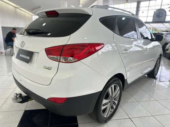 HYUNDAI-IX35-2016