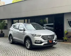 HYUNDAI SANTA FÉ 3.3 MPFI 4X4 7 LUGARES V6 270CV GASOLINA 4P AUTOMÁTICO HYUNDAI SANTA FÉ 3.3 MPFI 4X4 7 LUGARES V6 270CV GASOLINA 4P AUTOMÁTICO