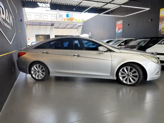 HYUNDAI-SONATA-2.4 MPFI I4 16V 182CV GASOLINA 4P AUTOMÁTICO HYUNDAI-SONATA-2011