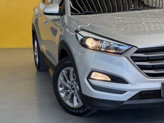 HYUNDAI-TUCSON-1.6 16V T-GDI GASOLINA GLS ECOSHIFT HYUNDAI-TUCSON-2018