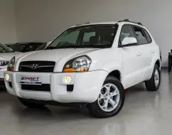 HYUNDAI TUCSON 2.0 MPFI GLS 16V 143CV 2WD FLEX 4P AUTOMÁTICO HYUNDAI TUCSON 2.0 MPFI GLS 16V 143CV 2WD FLEX 4P AUTOMÁTICO