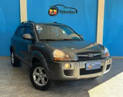 HYUNDAI TUCSON 2.0 MPFI GLS 16V 143CV 2WD FLEX 4P AUTOMÁTICO HYUNDAI TUCSON 2.0 MPFI GLS 16V 143CV 2WD FLEX 4P AUTOMÁTICO