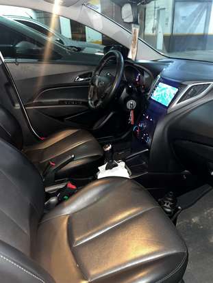 HYUNDAI-HB20-2015