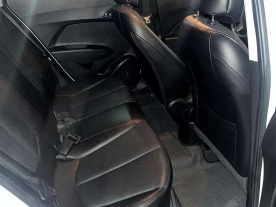 HYUNDAI-HB20-1.6 SPICY 16V FLEX 4P MANUAL HYUNDAI-HB20-2015