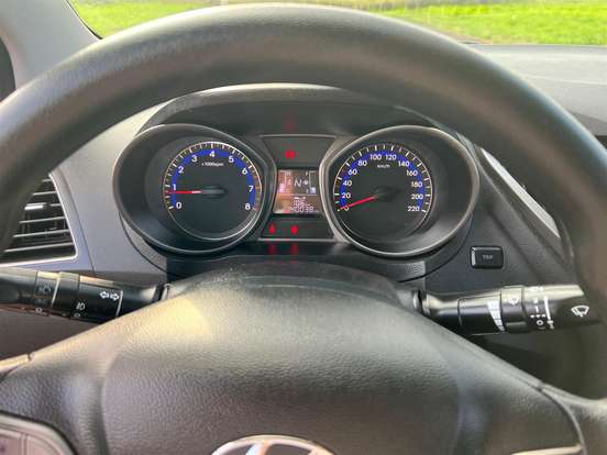 HYUNDAI-HB20S-2014