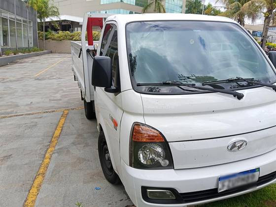 HYUNDAI HR 2.5 LONGO SEM CAÇAMBA 4X2 16V 130CV TURBO INTERCOOLER DIESEL 2P MANUAL