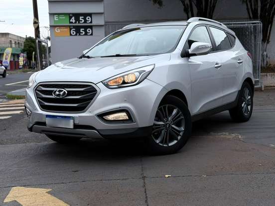 HYUNDAI-IX35-2.0 MPFI GL 16V FLEX 4P AUTOMÁTICO HYUNDAI-IX35-2018