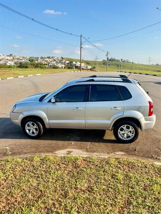 HYUNDAI TUCSON 2.0 MPFI GLS 16V 143CV 2WD FLEX 4P AUTOMÁTICO